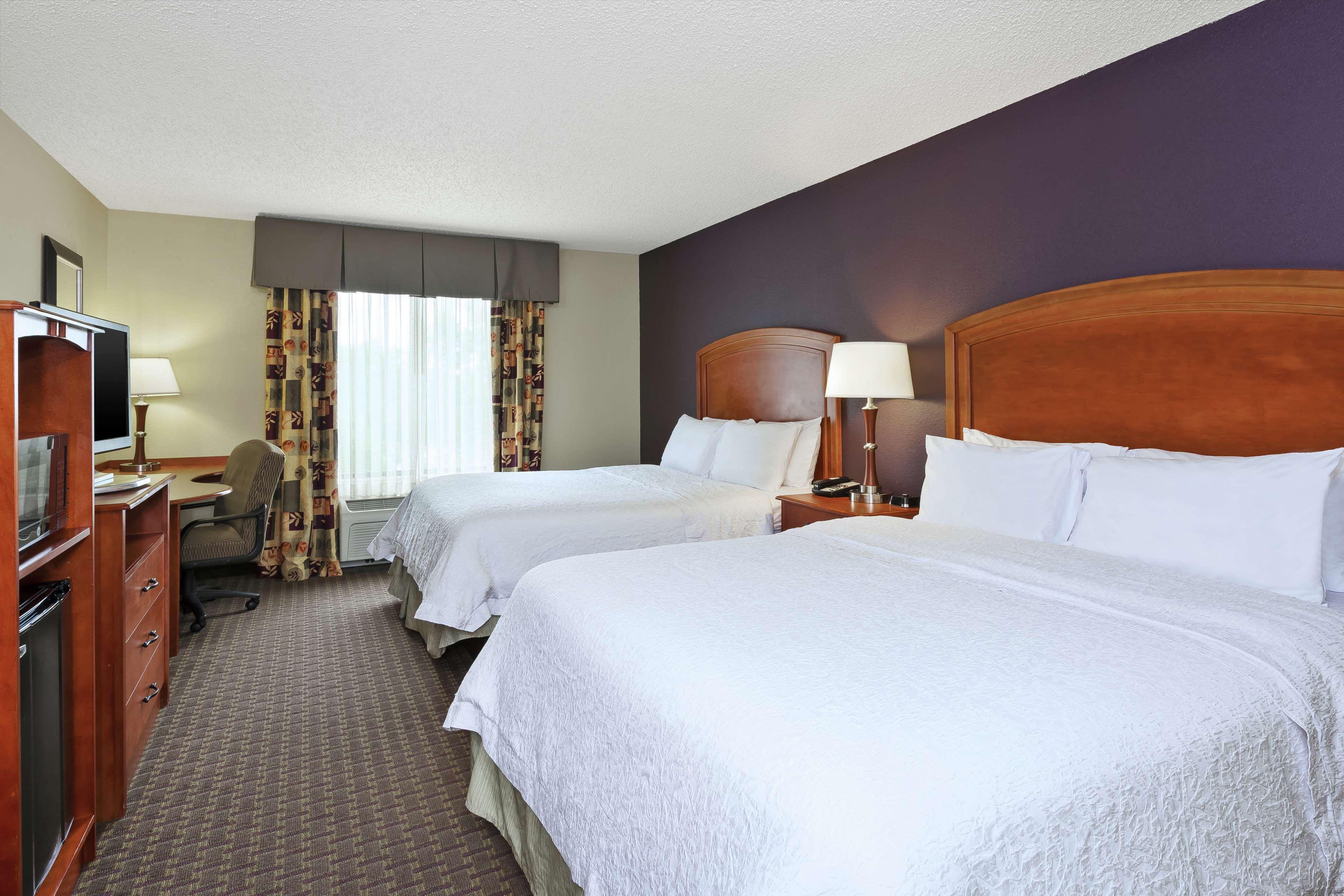 Hampton Inn & Suites Grand Rapids-Airport 28Th St Cascade Exterior foto