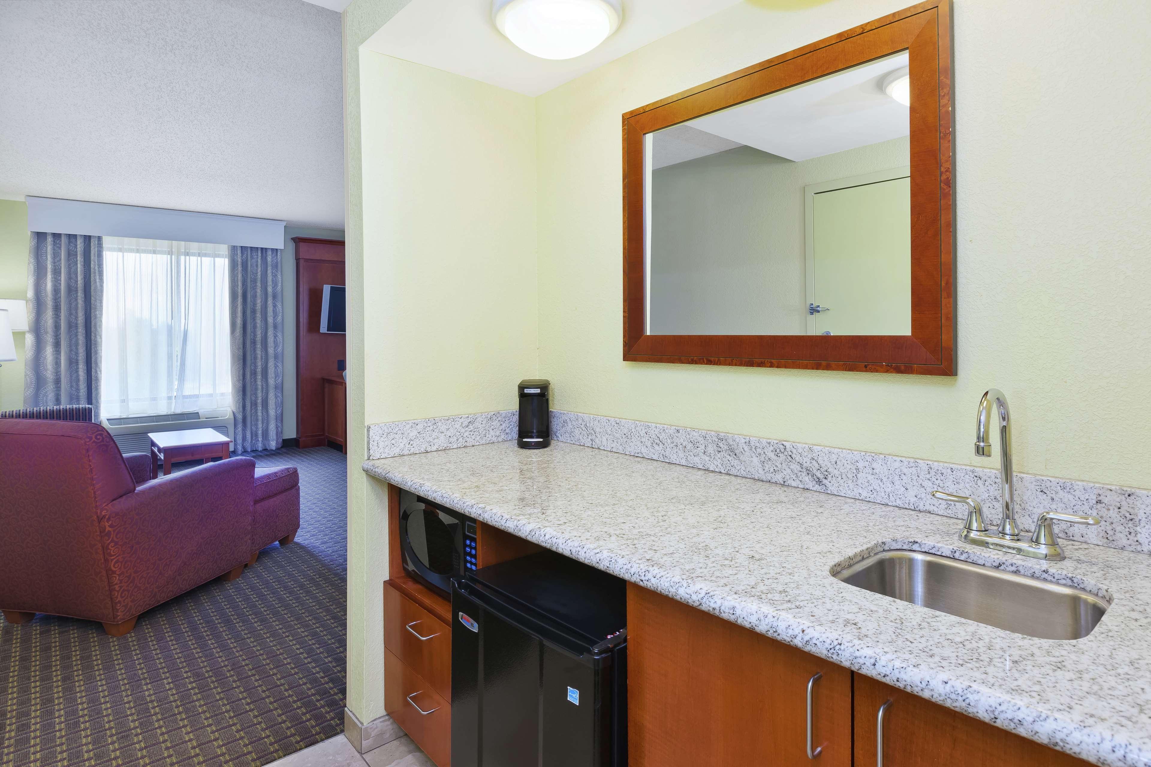 Hampton Inn & Suites Grand Rapids-Airport 28Th St Cascade Exterior foto